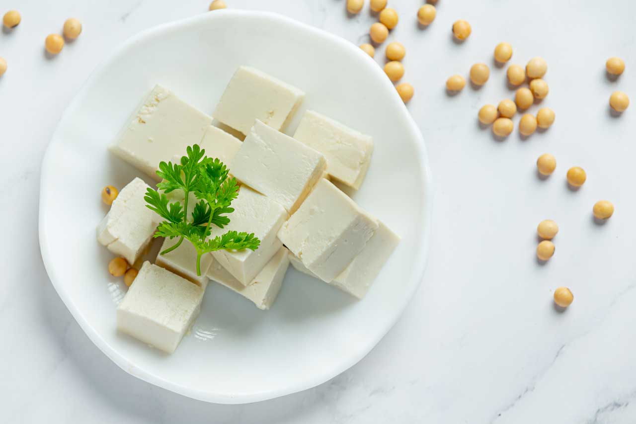 Sustituye la proteina y calcio de los lácteos con tofu.